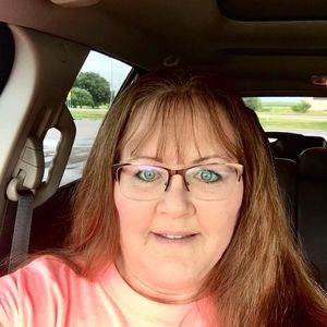 Meet your Posher, Caryn